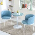 Ensemble table et chaise de luxe