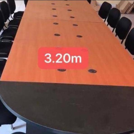 Table de réunion